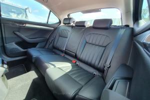 Berline de luxe avec chauffeur